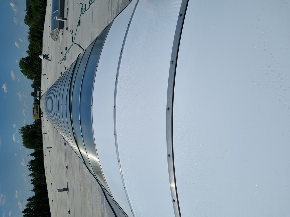 Folia przeciwsłoneczna na poliwęglan